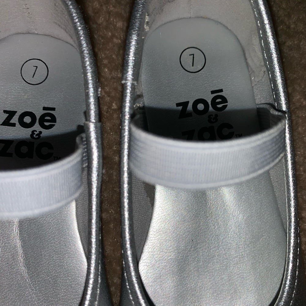 Zoe & Zac silver & Rose gold flats 7 - Picture 3 of 6